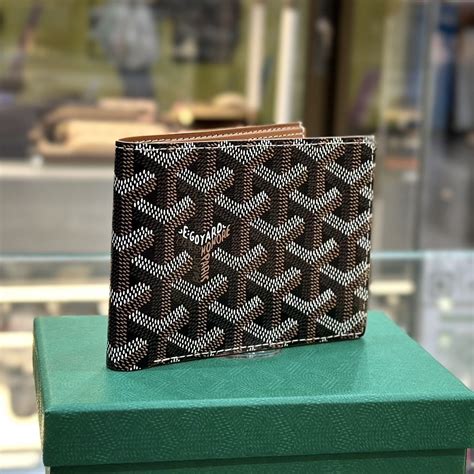 goyard wallet bifold|goyard card wallet price.